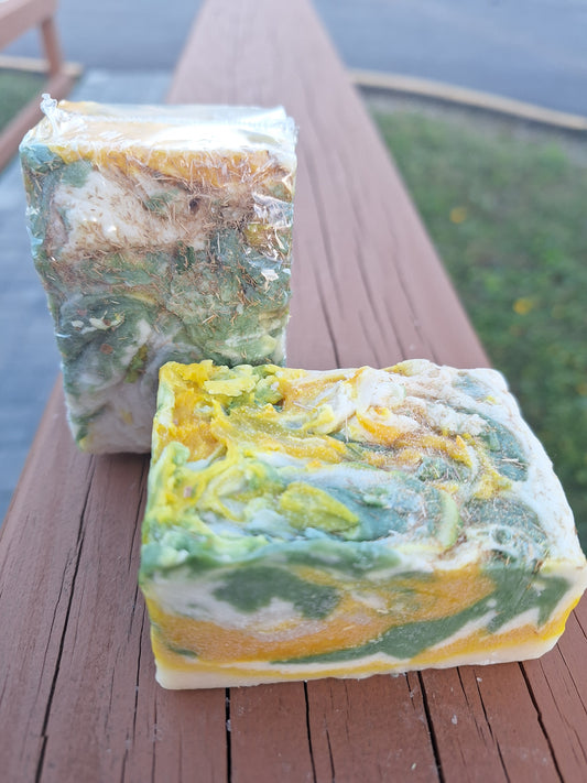 Spearmint and Lemongrass with Aloe & Basil - (LARGE BAR)
