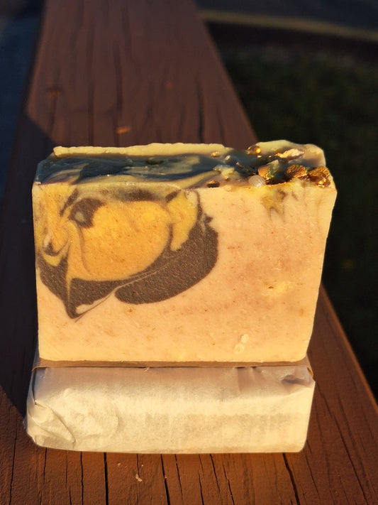 Oak and Ember with Aloe & Basil