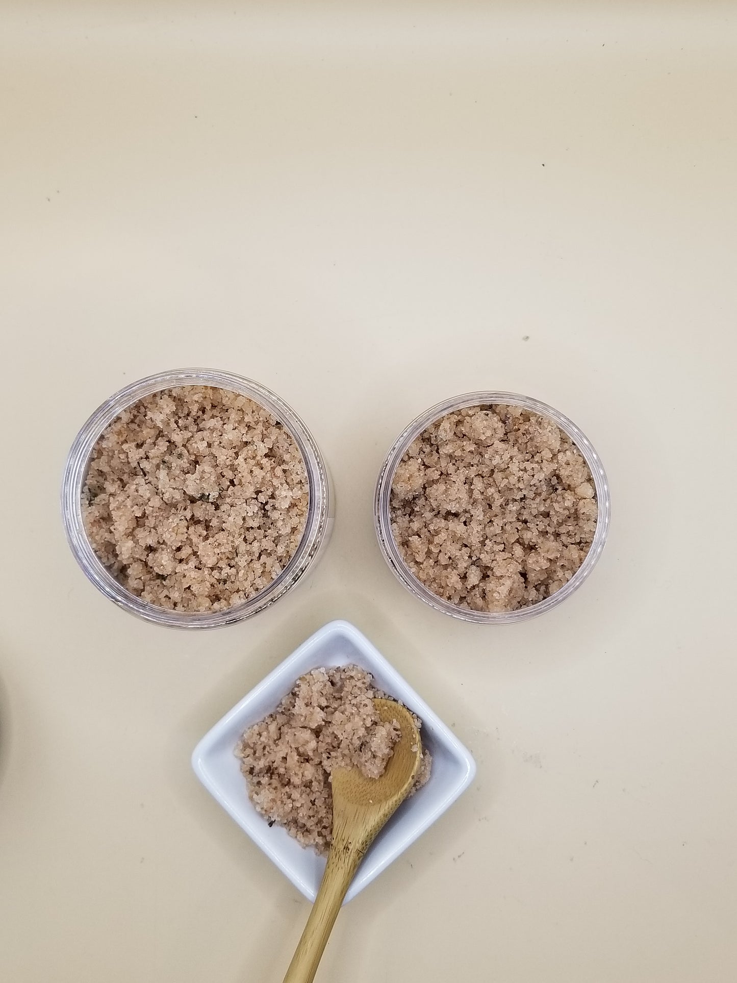 Hop-Scotch Breeze  (Vanilla and Amaretto) - Pink Salt Scrub
