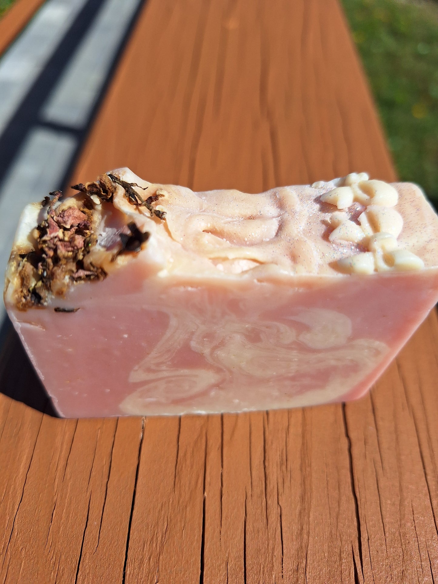 Hypnotic Seduction with Aloe & Basil