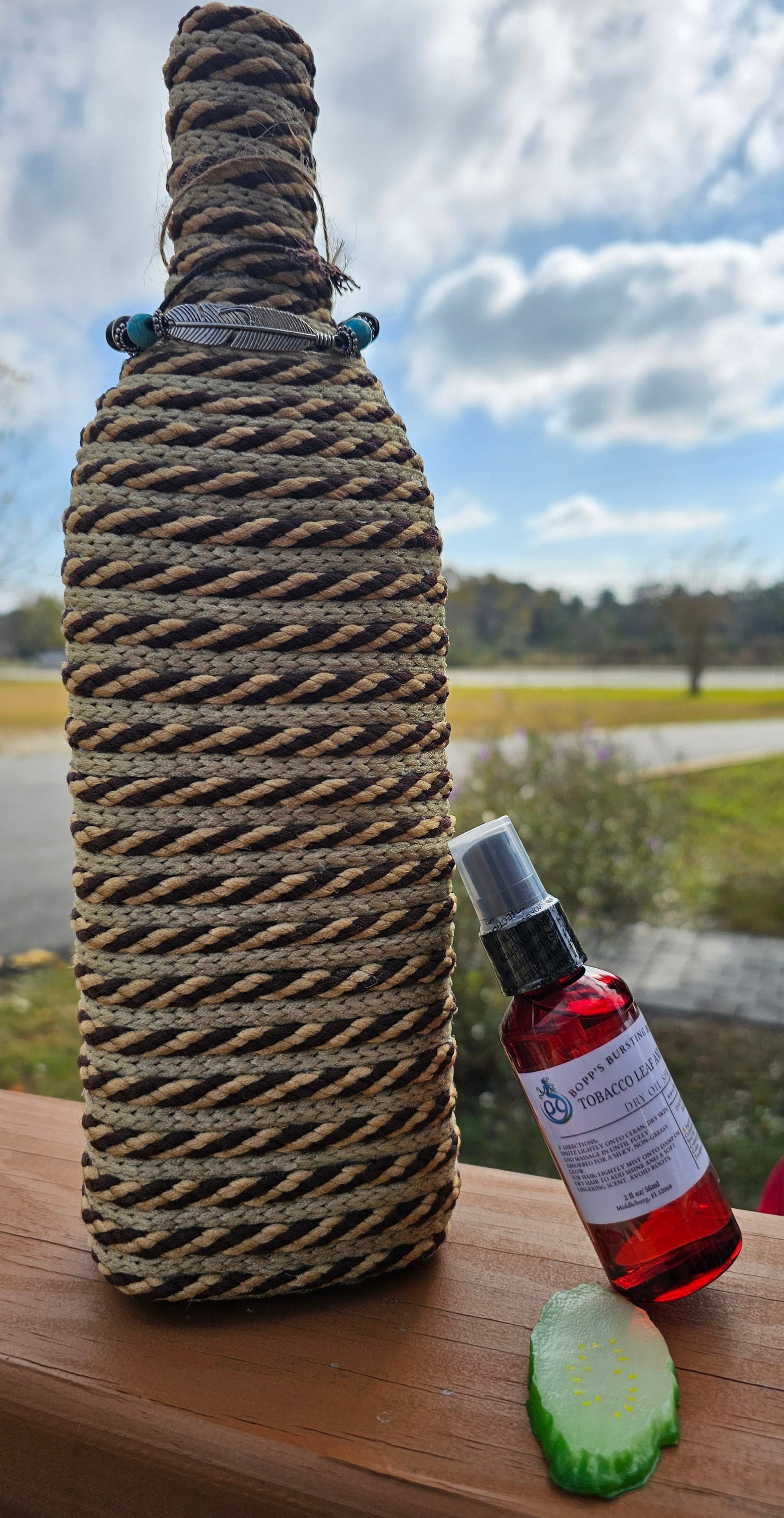 Tobacco Leaf and Amber